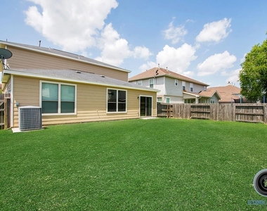 29434 Legends Bluff Drive - Photo Thumbnail 32