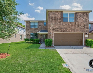 29434 Legends Bluff Drive - Photo Thumbnail 1