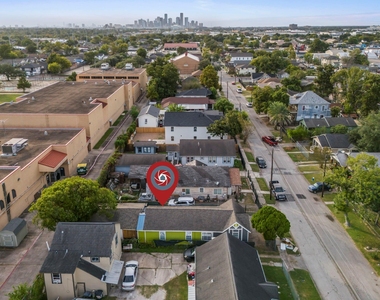 6940 Avenue K - Photo Thumbnail 11