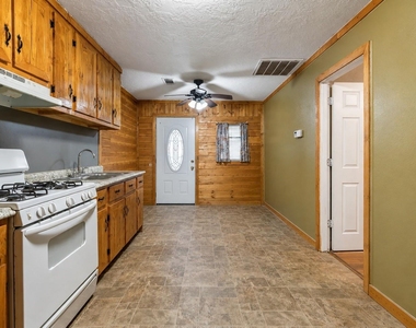 6940 Avenue K - Photo Thumbnail 1