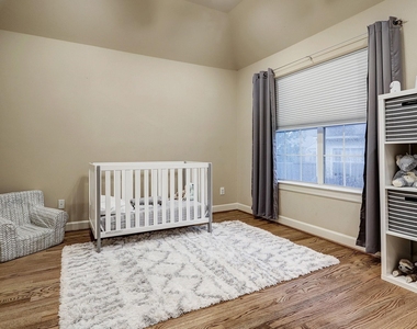 6513 Taggart Street - Photo Thumbnail 11