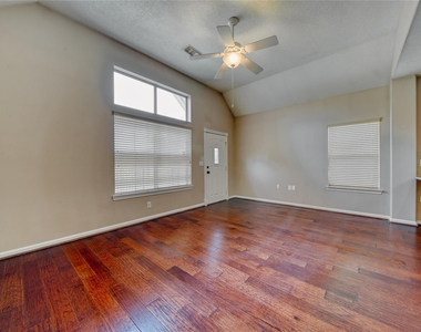 770 Hunt Road - Photo Thumbnail 6