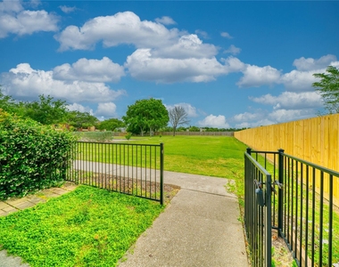 770 Hunt Road - Photo Thumbnail 3