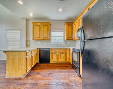 770 Hunt Road - Photo Thumbnail 9