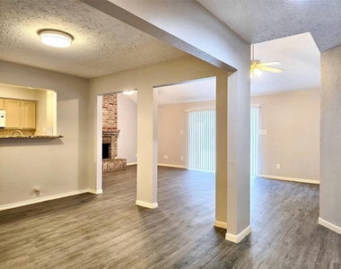 22619 Deville Drive - Photo Thumbnail 2