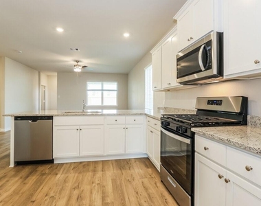 408 San Miguel Creek Drive - Photo Thumbnail 2