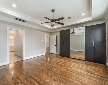 1317 Chantilly Lane - Photo Thumbnail 19
