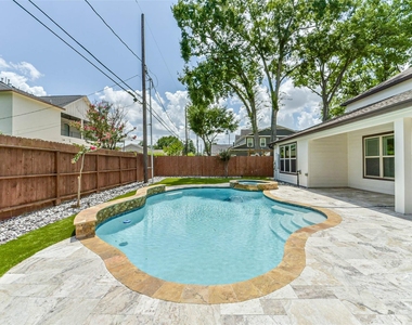 1317 Chantilly Lane - Photo Thumbnail 48