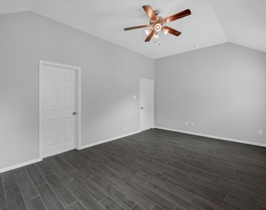 20039 Sunshine Ridge Lane - Photo Thumbnail 14