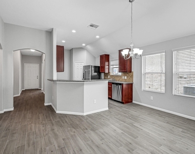 20039 Sunshine Ridge Lane - Photo Thumbnail 6