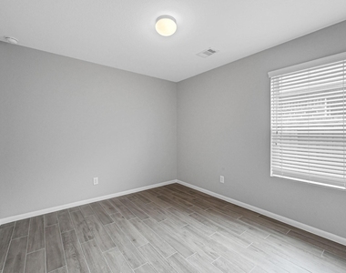 20039 Sunshine Ridge Lane - Photo Thumbnail 12