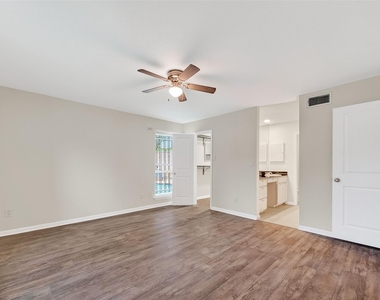 3700 W Clay Street - Photo Thumbnail 17