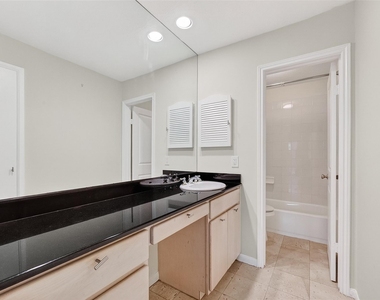 3700 W Clay Street - Photo Thumbnail 20