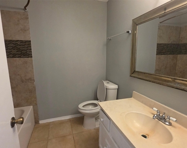 10526 Chapel Hill Drive - Photo Thumbnail 17