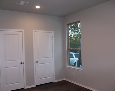 11633 Vistawood Street - Photo Thumbnail 5