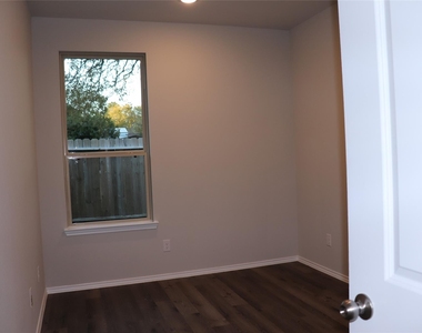 11633 Vistawood Street - Photo Thumbnail 17