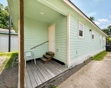 713 E 32nd Street - Photo Thumbnail 11