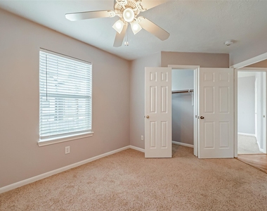 206 Sydnor Street - Photo Thumbnail 18