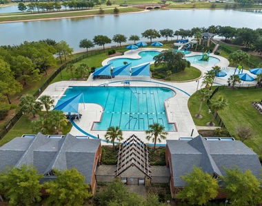 21130 Medina River Drive - Photo Thumbnail 35