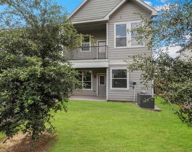 21130 Medina River Drive - Photo Thumbnail 28