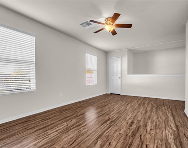 3050 Thicket Path Way - Photo Thumbnail 22