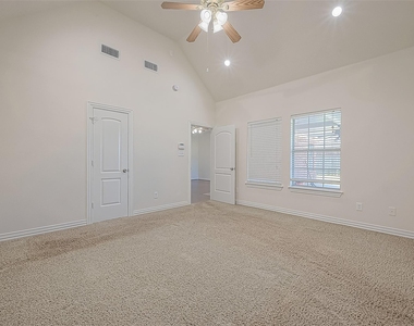 1189 Lovett Street - Photo Thumbnail 25