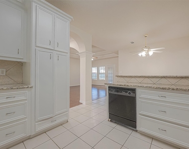 1189 Lovett Street - Photo Thumbnail 20