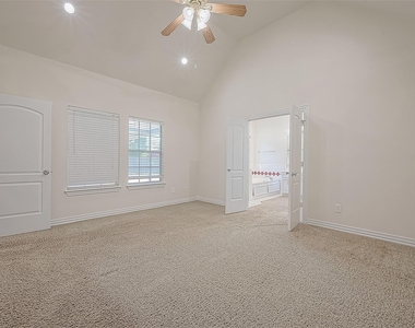 1189 Lovett Street - Photo Thumbnail 24