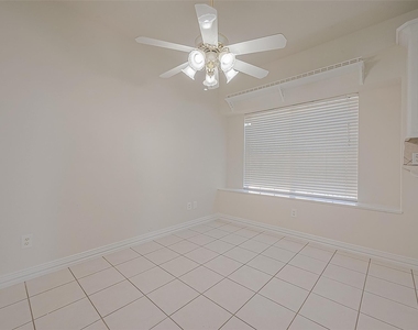 1189 Lovett Street - Photo Thumbnail 16