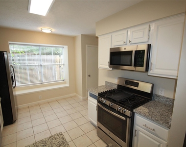 22138 Birch Valley Drive - Photo Thumbnail 7