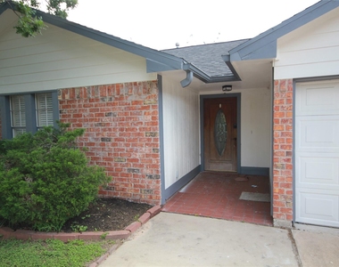 22138 Birch Valley Drive - Photo Thumbnail 2