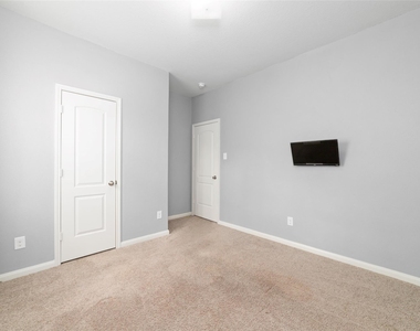 12054 Fairquarter Lane - Photo Thumbnail 23