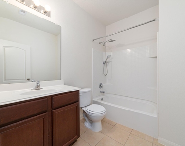 12054 Fairquarter Lane - Photo Thumbnail 21