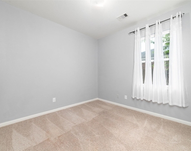 12054 Fairquarter Lane - Photo Thumbnail 22
