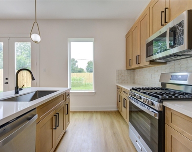 9007 Noel Street - Photo Thumbnail 9