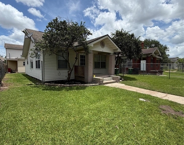 111 Inlane Street - Photo Thumbnail 7