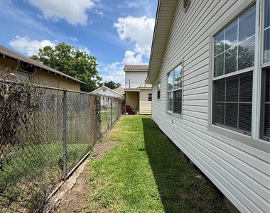 111 Inlane Street - Photo Thumbnail 10