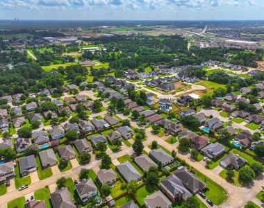 21907 Willow Shade Lane - Photo Thumbnail 23