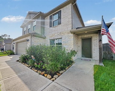 20815 Acorn Valley Drive - Photo Thumbnail 2