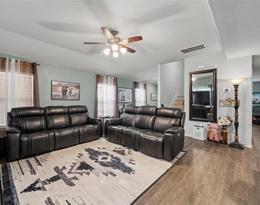 20815 Acorn Valley Drive - Photo Thumbnail 6
