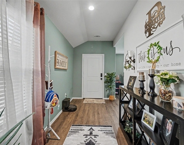 20815 Acorn Valley Drive - Photo Thumbnail 3