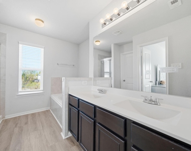 18518 Snowy River Lane - Photo Thumbnail 15