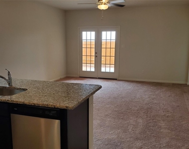 413 Bracken Hill Drive - Photo Thumbnail 1