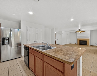 16547 Lanesborough Drive - Photo Thumbnail 27