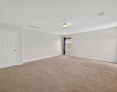 16547 Lanesborough Drive - Photo Thumbnail 38
