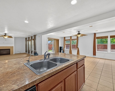 16547 Lanesborough Drive - Photo Thumbnail 23
