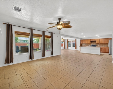 16547 Lanesborough Drive - Photo Thumbnail 8