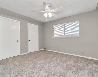 12526 Hazelwood Lane - Photo Thumbnail 30