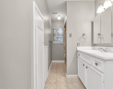 12526 Hazelwood Lane - Photo Thumbnail 26