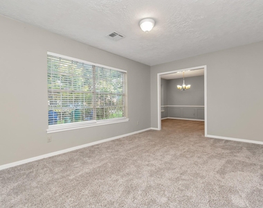 12526 Hazelwood Lane - Photo Thumbnail 13